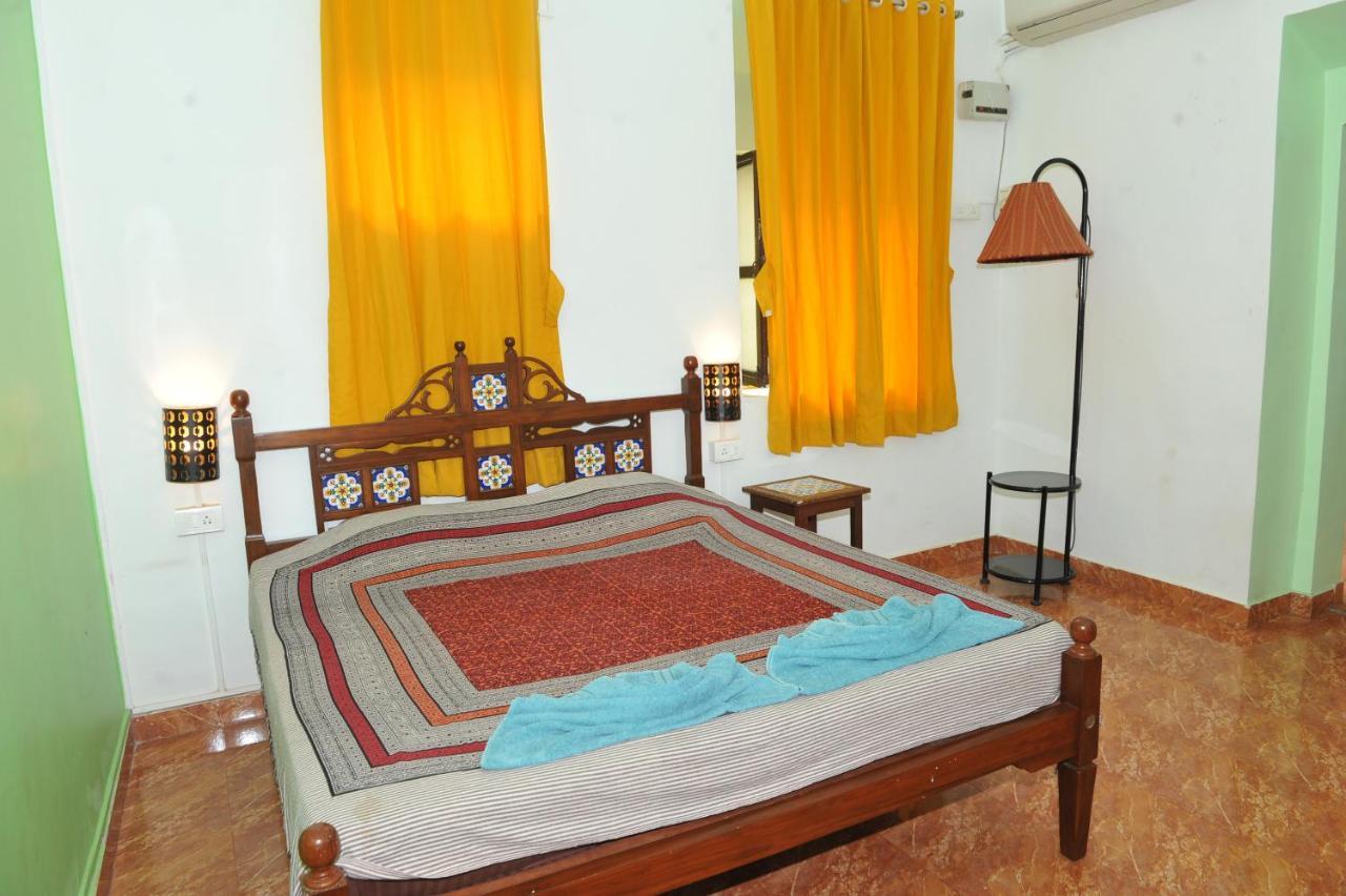 Vivenda Rebelo Hotel Panaji Ngoại thất bức ảnh