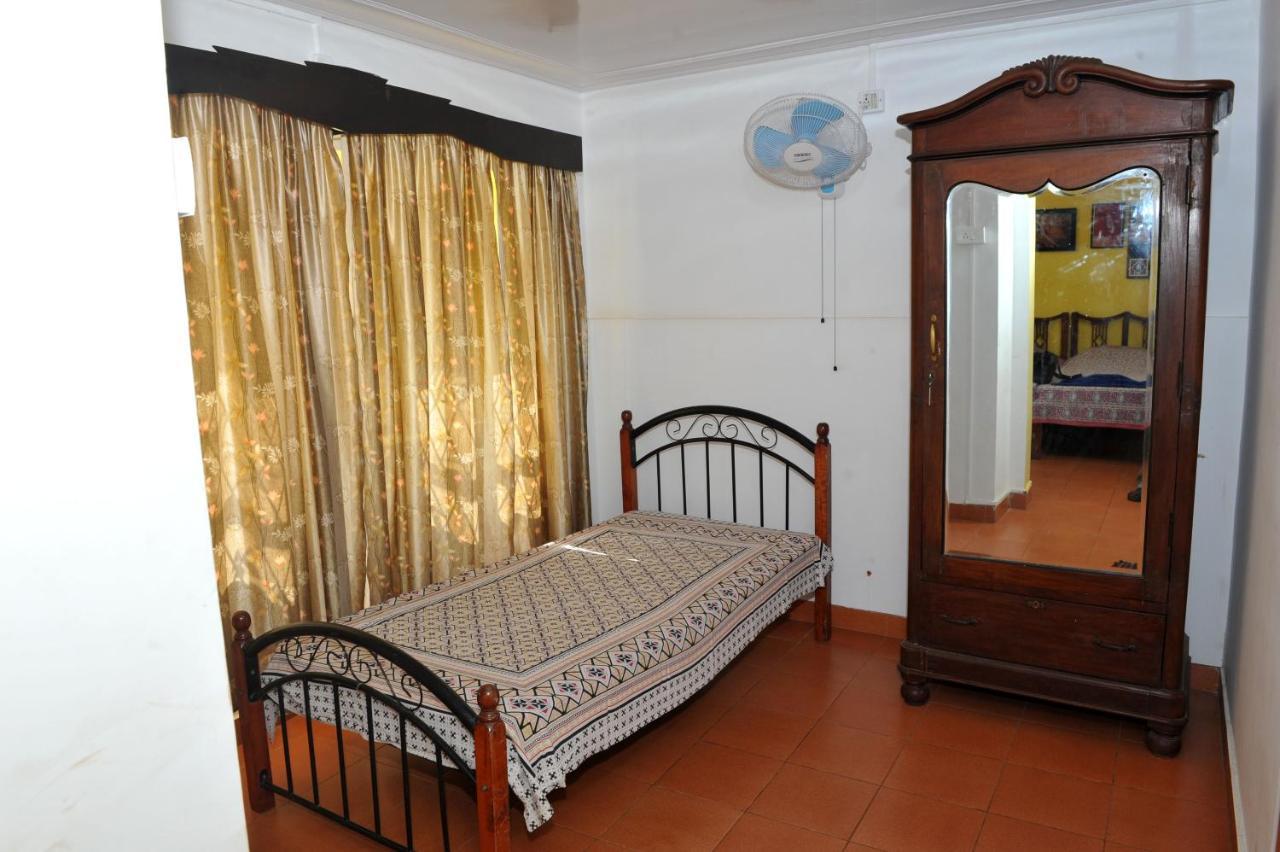 Vivenda Rebelo Hotel Panaji Ngoại thất bức ảnh